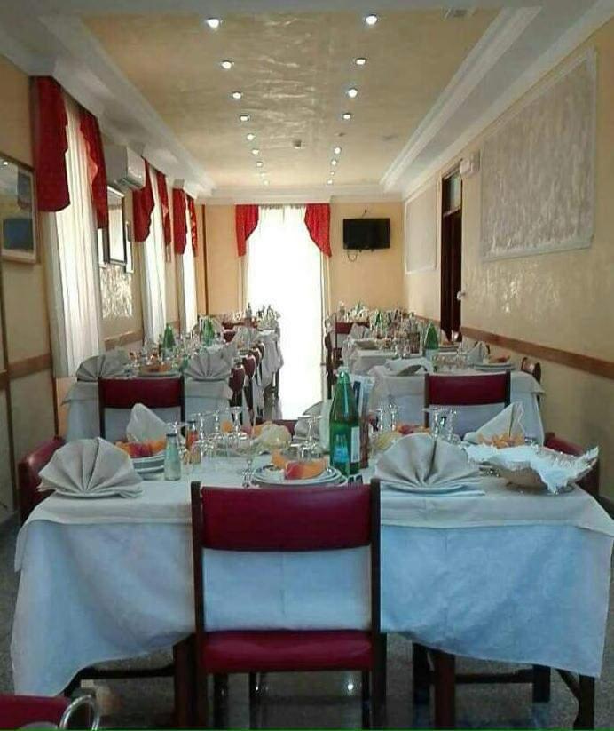 Hotel Pompei Fiuggi Εξωτερικό φωτογραφία