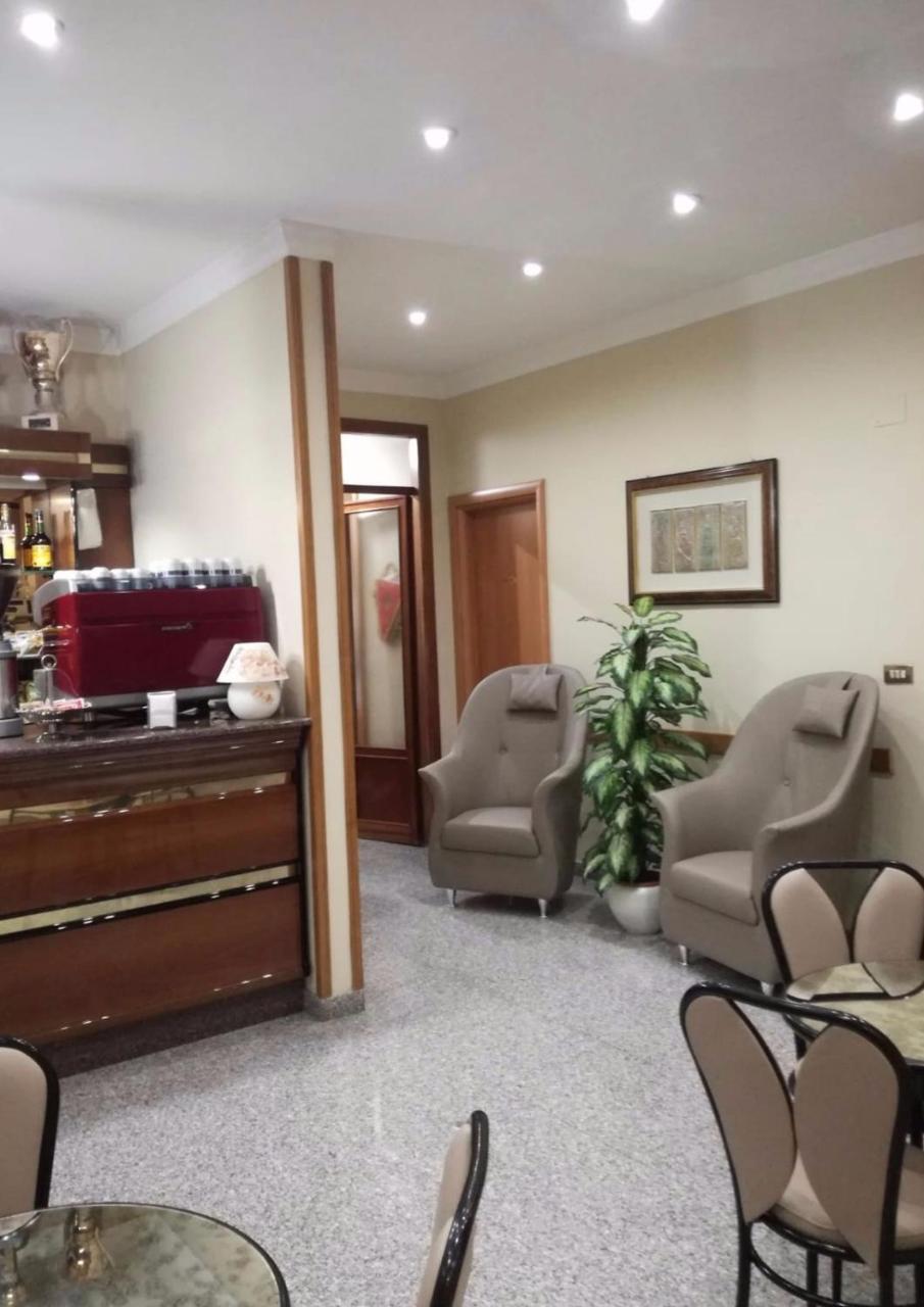 Hotel Pompei Fiuggi Εξωτερικό φωτογραφία
