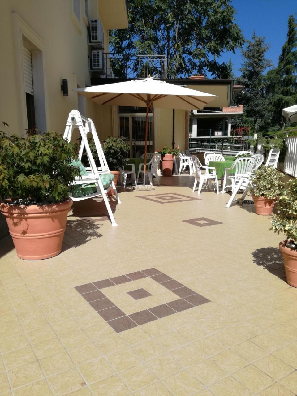 Hotel Pompei Fiuggi Εξωτερικό φωτογραφία